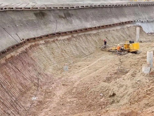 泰州基坑边坡加固